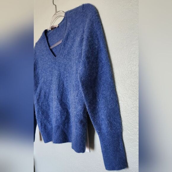 🌟2 For $25 Everlane Cashmere Vneck Cropped Sweater Women's Size SP - Picture 4 of 6